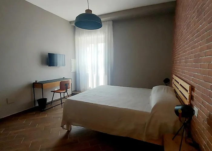 Fuori Binario