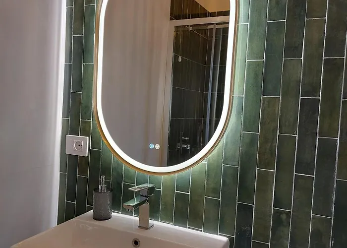 Fuori Binario فندق مبيت وإفطار
